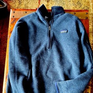 Patagonia pull over